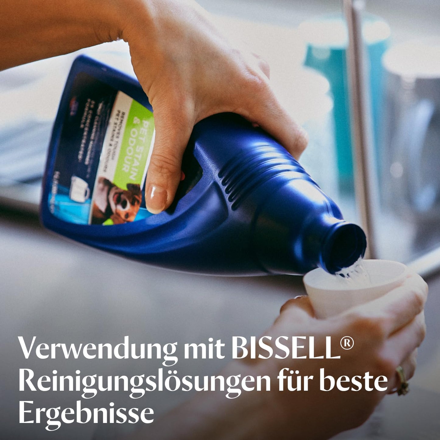 BISSELL SpotClean Pet Pro 15585, Polster- & Teppichreiniger, Waschsauger für Haustiere, Auto & mehr, 750W Motor, Fleckenentferner