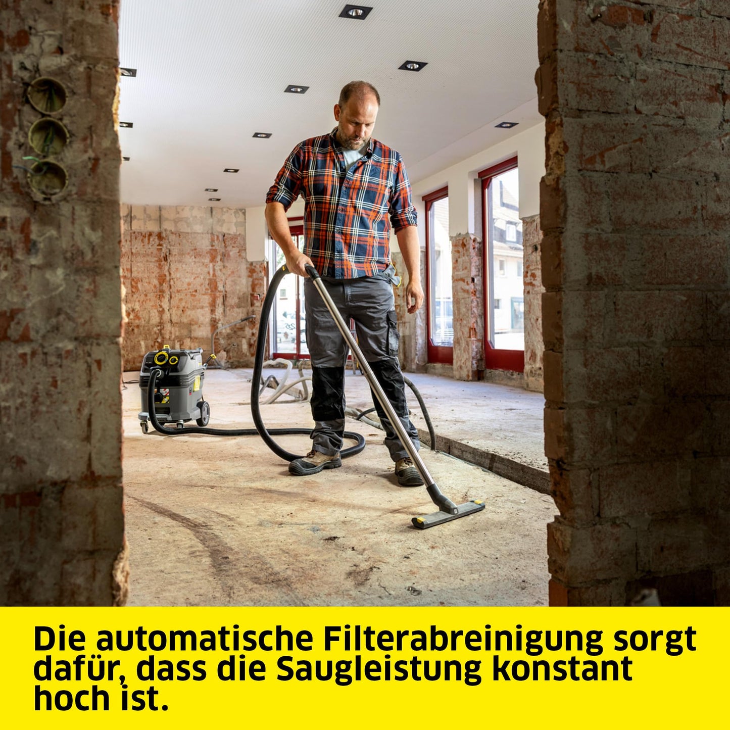 Kärcher Nass- und Trockensauger NT 30/1 Tact Te H, Leistung: max. 1380 W, autom. Filterreinigung, Kunststoffbehälter: 30 l, Saugschlauch: 4 m, breite Nass-/Trockenbodendüse (360 mm), Gerätesteckdose